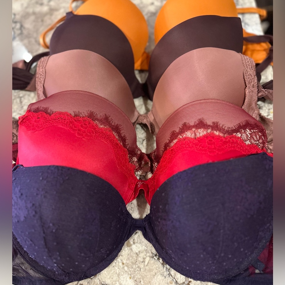 Victoria’s Secret/PINK pushup bundle